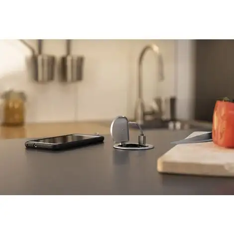 Bloc Prise Encastrable Compact Avec Clapet & Port Usb - Otio 5 Bloc Prise Encastrable Compact Avec Clapet & Port Usb - Otio – Image 5